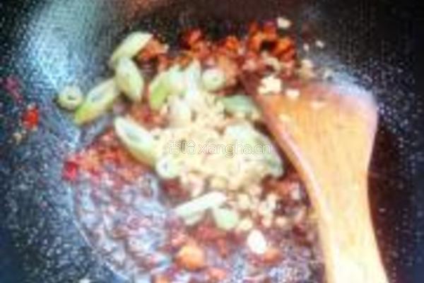 鱼香茄子的做法图解9