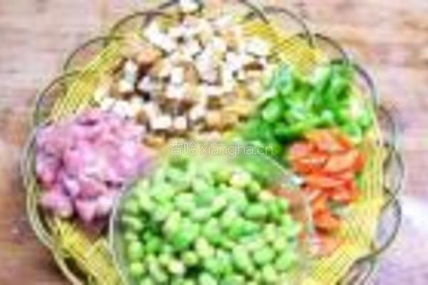 毛豆香干炒肉丁的做法图解5