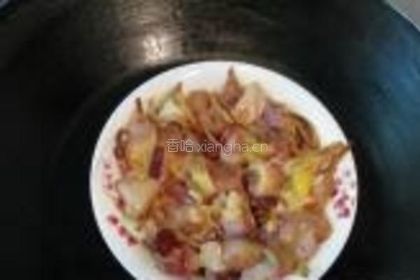 金针菜红枣蒸鸡的做法图解3