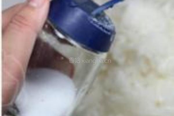 萝卜香菜汤饺的做法图解2