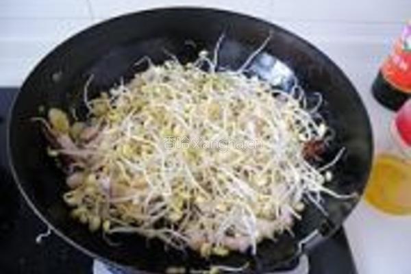 豆芽炖粉丝的做法图解7