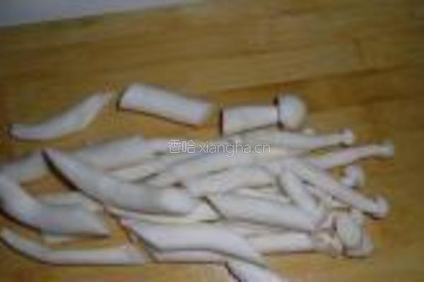 鲜菇海参烩的做法图解3