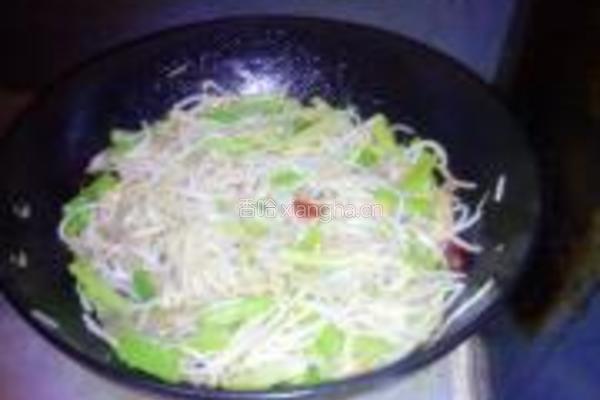 醋溜肉丝炒三样的做法图解8