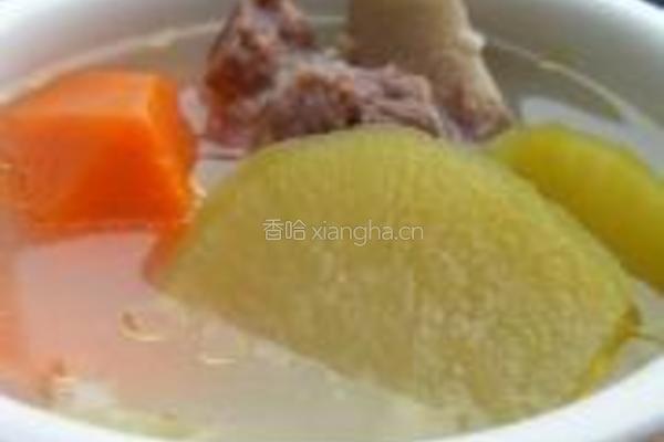 青红萝卜煲猪骨的做法图解5
