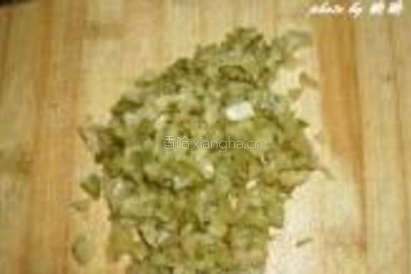 榨菜肉馅酿黄瓜的做法图解4