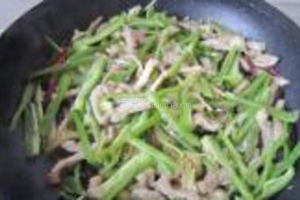 榨菜青椒肉丝的做法图解12