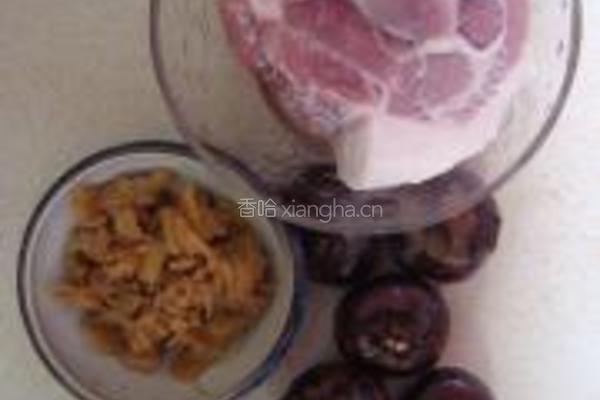 花朵肉饼的做法图解1
