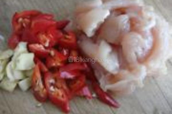 茭白炒鸡胸脯的做法图解1
