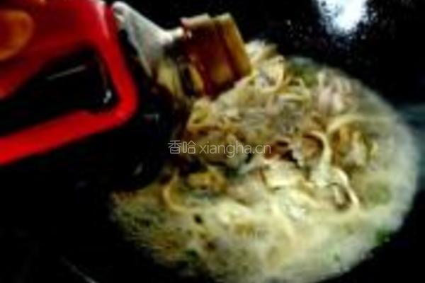 平菇烧肉的做法图解4