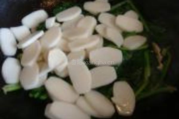 菠菜炒年糕的做法图解7