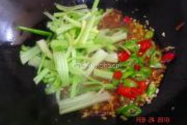 泡椒香芹烧魔芋的做法图解9