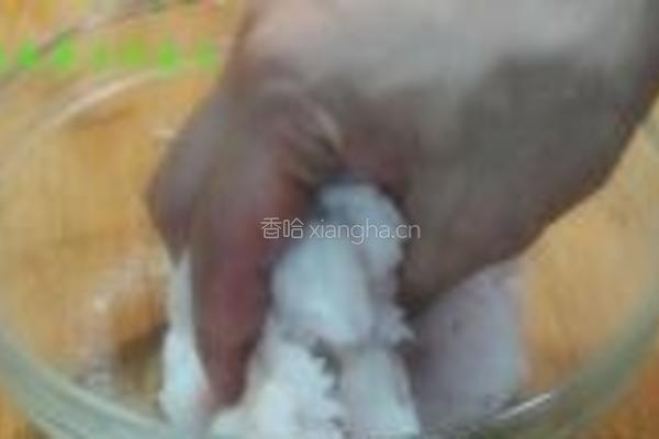 苦瓜青手打鱼丸的做法图解9