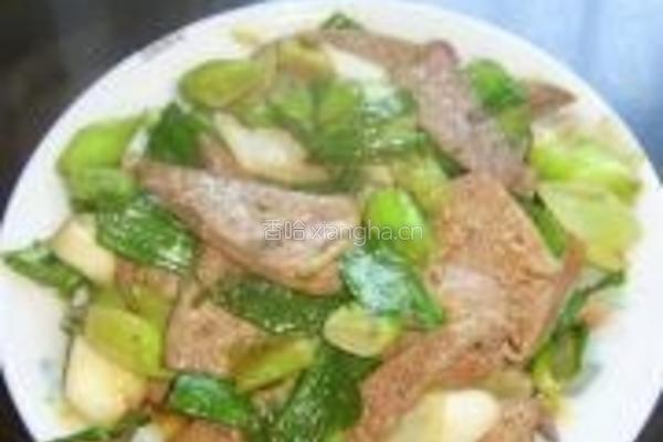 大蒜叶炒猪肝的做法图解9