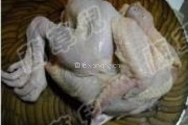 微波孜然葱香烤鸡的做法图解1