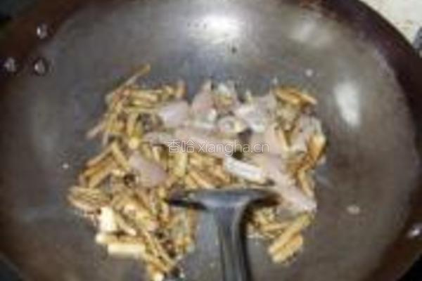 茶树菇红烧猪皮的做法图解9