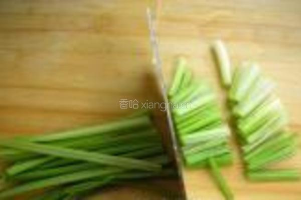 凉拌海米芹菜的做法图解1