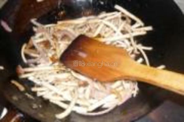 干炒茶树菇的做法图解8