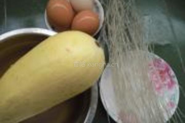 笋瓜素馅大饺子的做法图解3