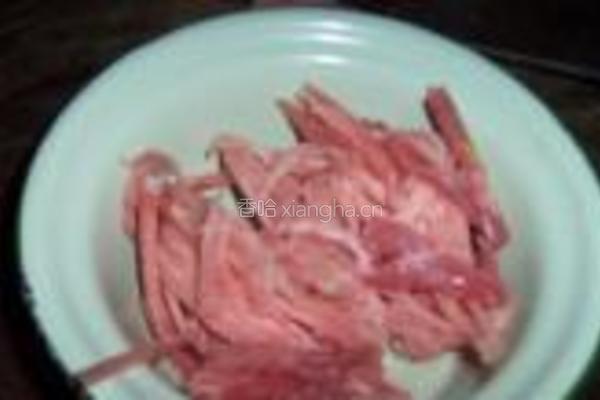 肉丝炒榨菜的做法图解3