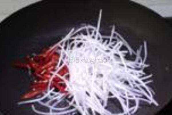 韭菜豆芽炒猪肝的做法图解4