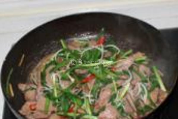 韭菜豆芽炒猪肝的做法图解7