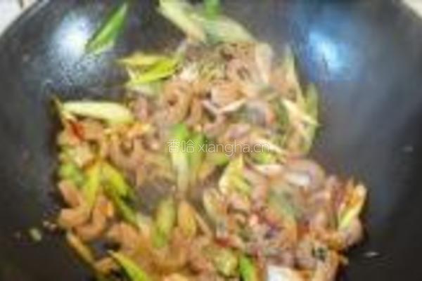 大葱炒腰花的做法图解9
