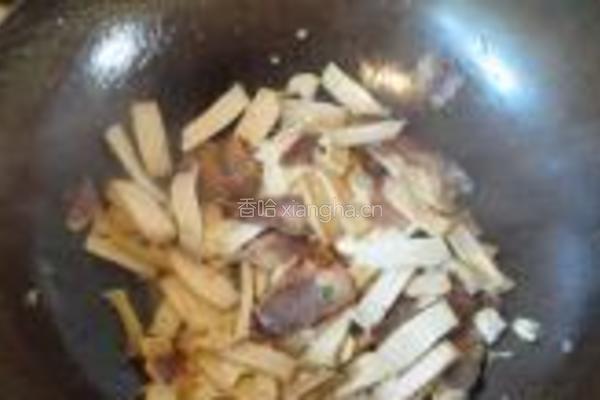 蒜苔炒豆腐干的做法图解5