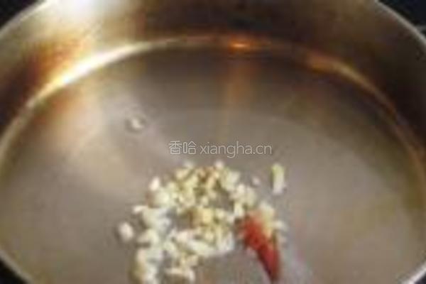 白卤瓜炒洋扁豆的做法图解4