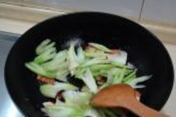 香干炒西芹的做法图解4