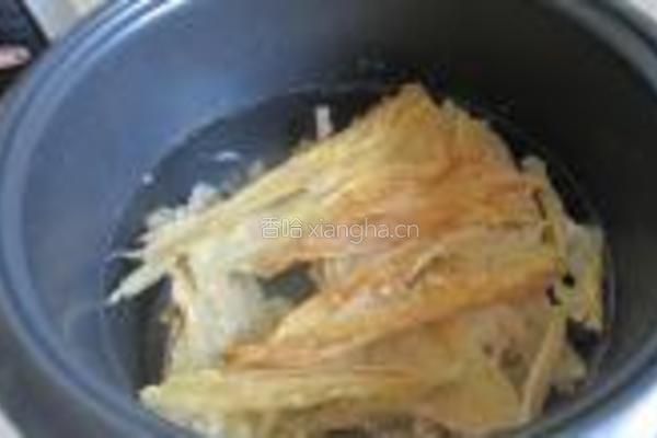 番茄烧腐竹的做法图解2