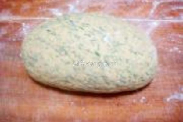 胡萝卜苗粗粮饼的做法图解5