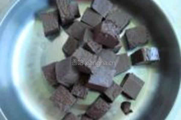 羊血豆腐煲的做法图解4