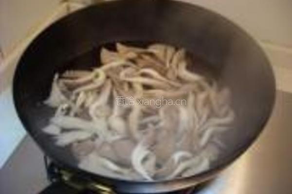 蘑菇小炒的做法图解2
