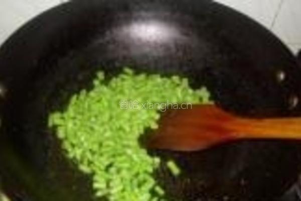 橄榄菜炒豇豆的做法图解7