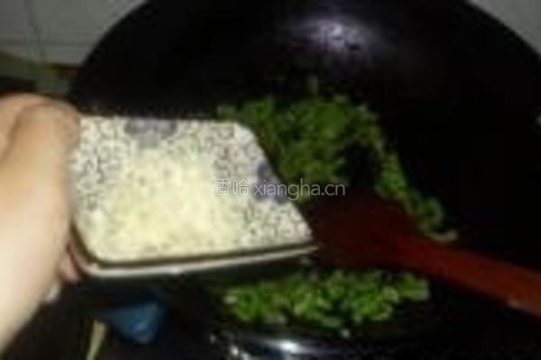 橄榄菜炒豇豆的做法图解9