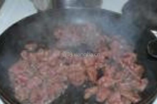 红椒大葱炒麋鹿肉的做法图解6