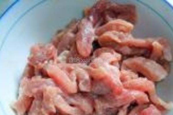 芹菜香干肉丝的做法图解1