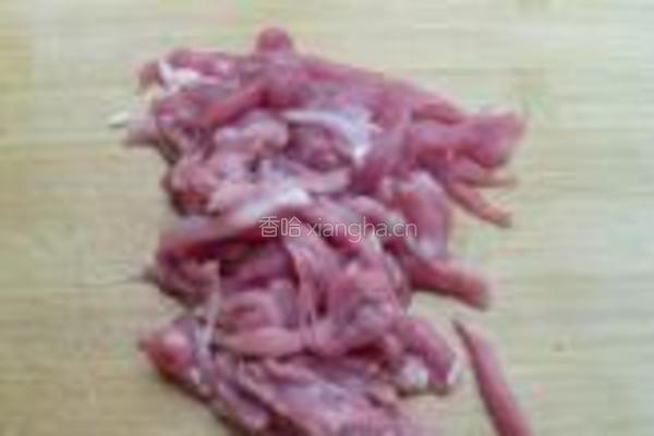 芹菜丝炒肉的做法图解3