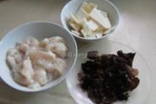 糟溜龙利鱼片的做法图解1