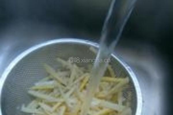 韭菜头炒冬笋的做法图解9