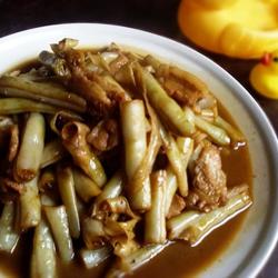 五花肉炖芸豆的做法[图]