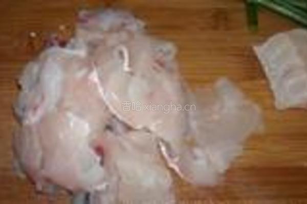 爆炒脆肉鲩的做法图解3