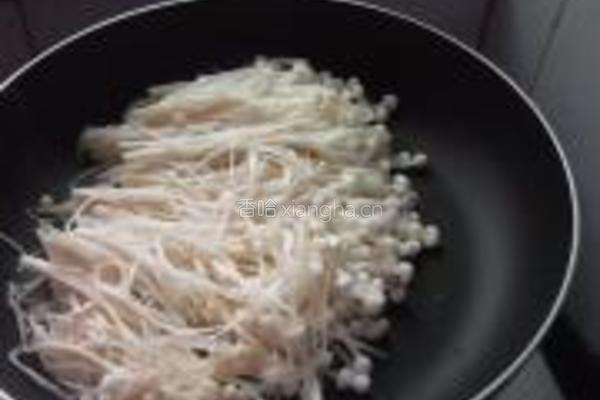 羊肉金针菇的做法图解3