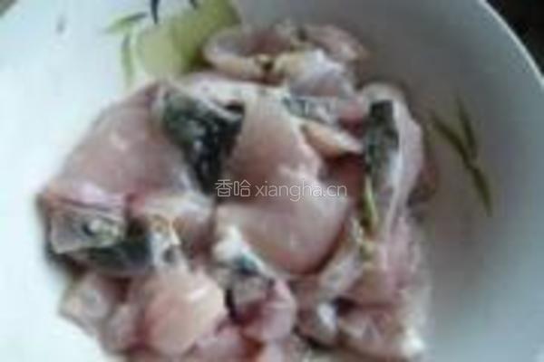 冬高菜烧鱼片的做法图解3
