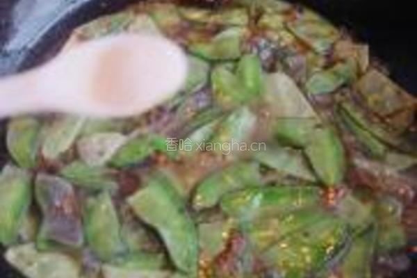 红烧扁豆的做法图解5