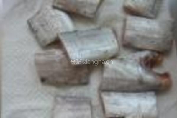 腐竹醋焖带鱼的做法图解3