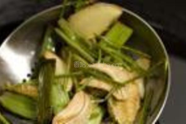杏仁茼蒿的做法图解3