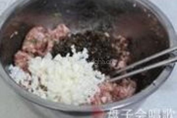 红烧酒酿肉圆的做法图解5