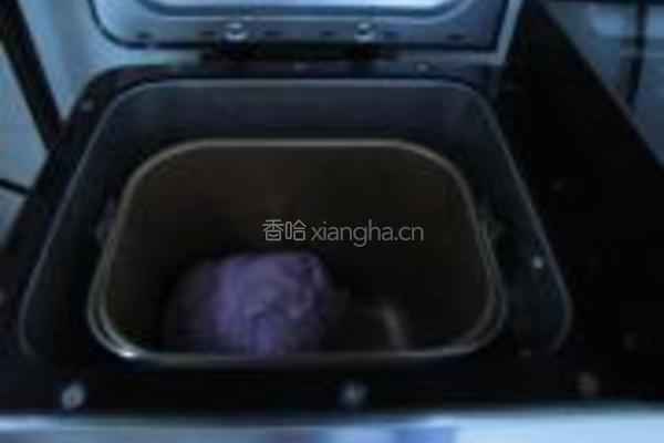 肉松馅紫薯面包的做法图解2