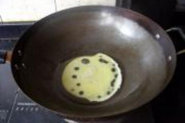 莴笋叶蛋炒饭的做法图解4